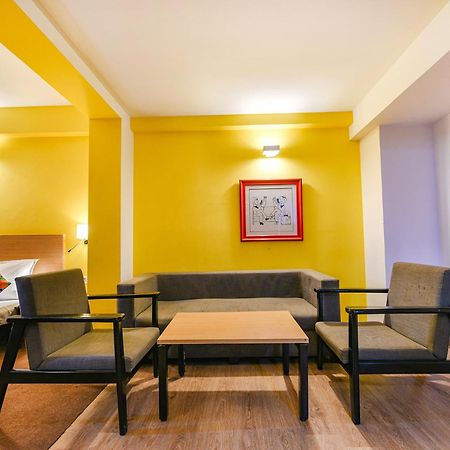 Fabhotel Old Meple Leaf Gurgaon Exterior photo