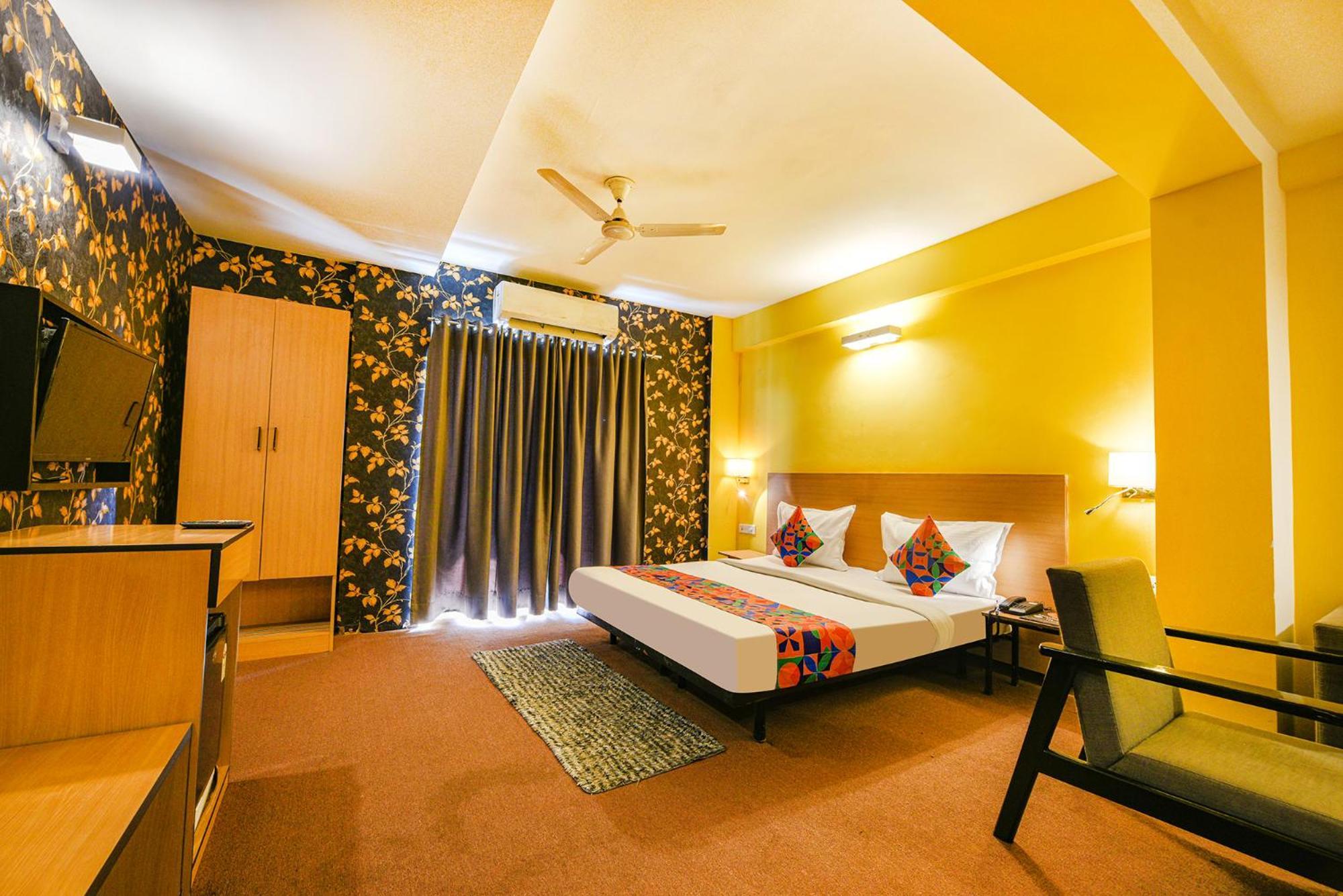 Fabhotel Old Meple Leaf Gurgaon Exterior photo