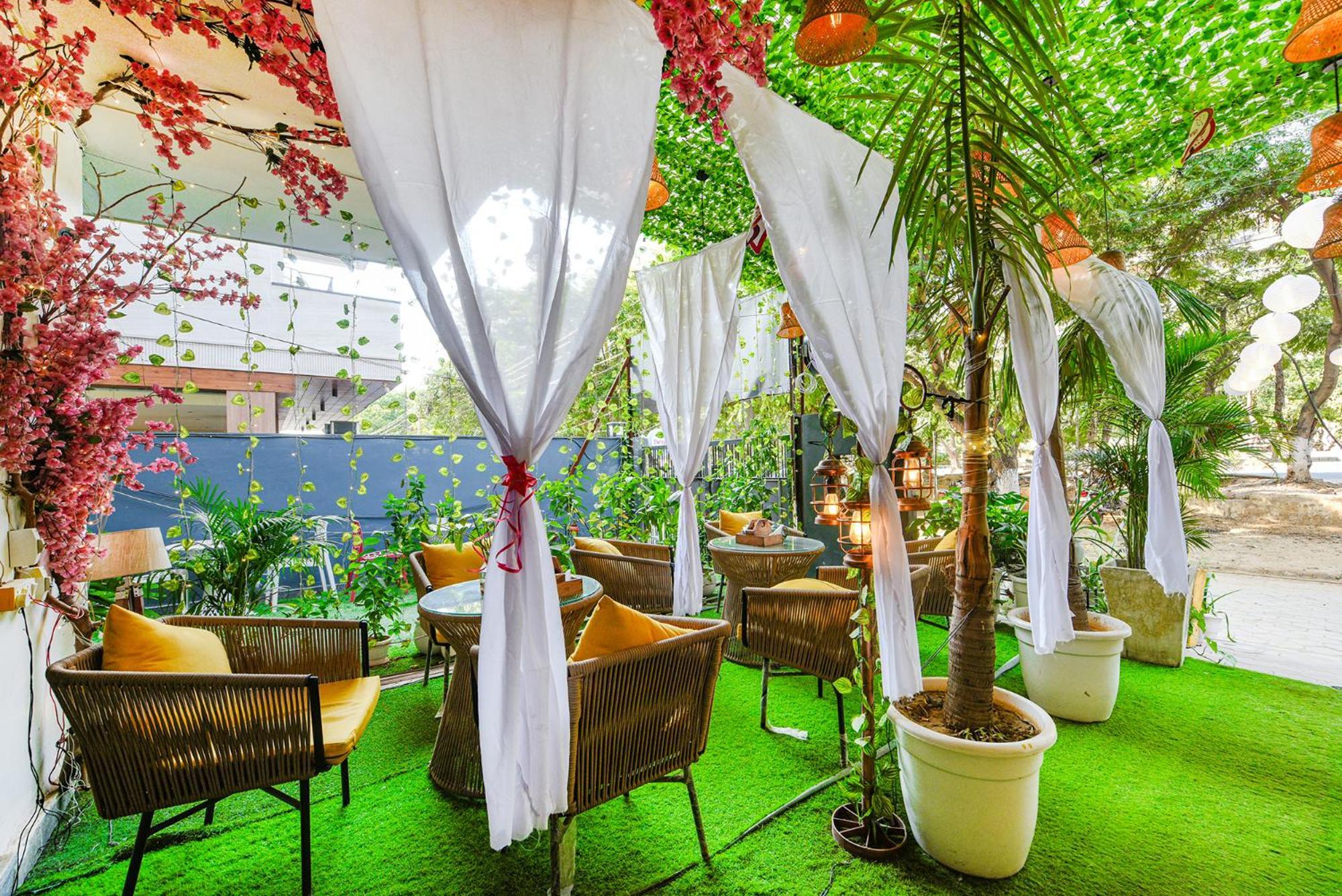 Fabhotel Old Meple Leaf Gurgaon Exterior photo